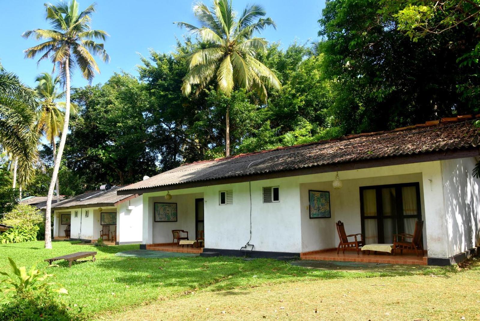 Aqua Pearl Bolgoda Lake Hotel Panadura Buitenkant foto